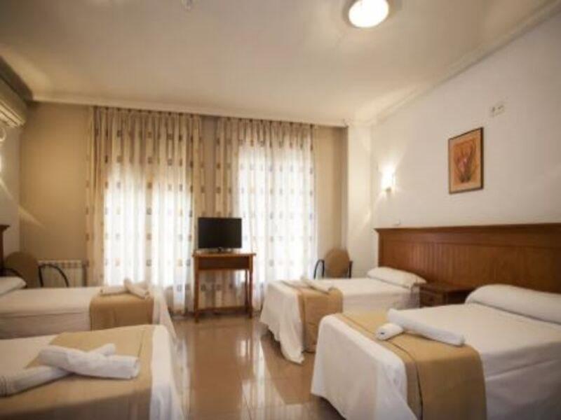 Hotel Victoria Valdemoro Exteriér fotografie
