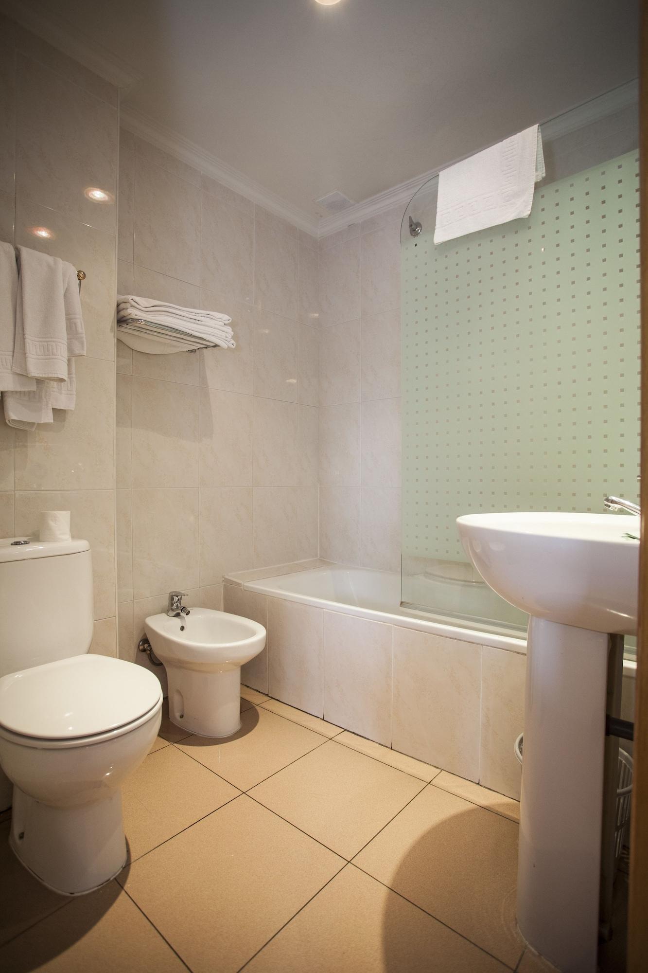 Hotel Victoria Valdemoro Exteriér fotografie
