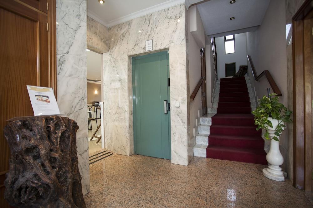 Hotel Victoria Valdemoro Exteriér fotografie