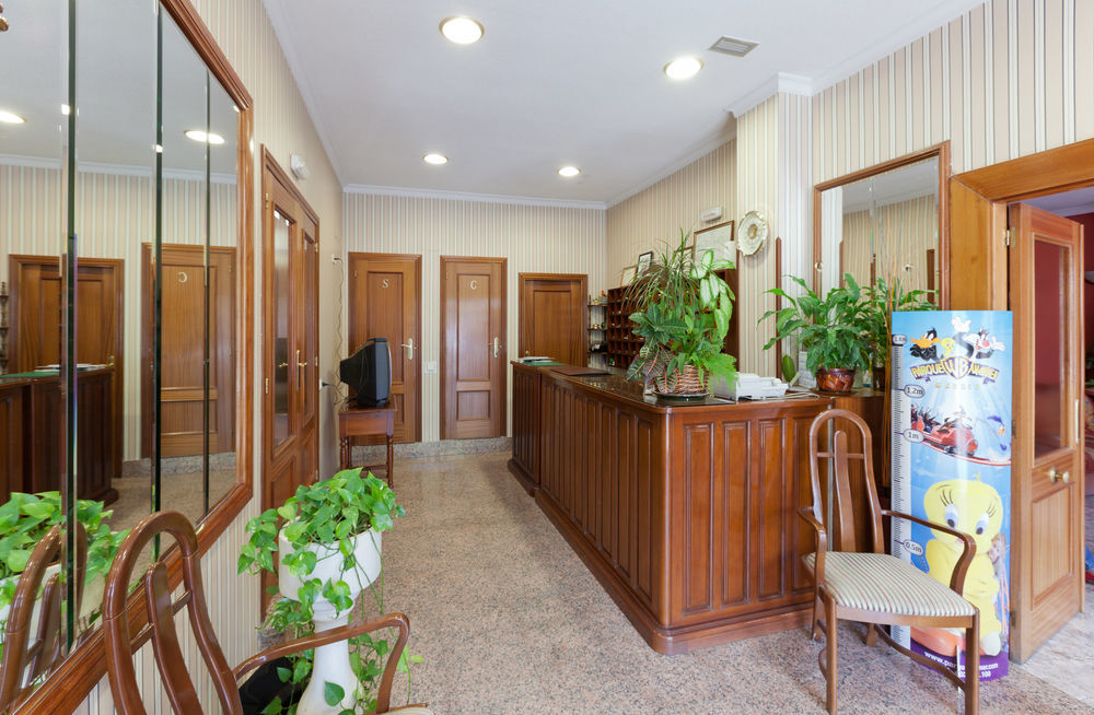 Hotel Victoria Valdemoro Exteriér fotografie