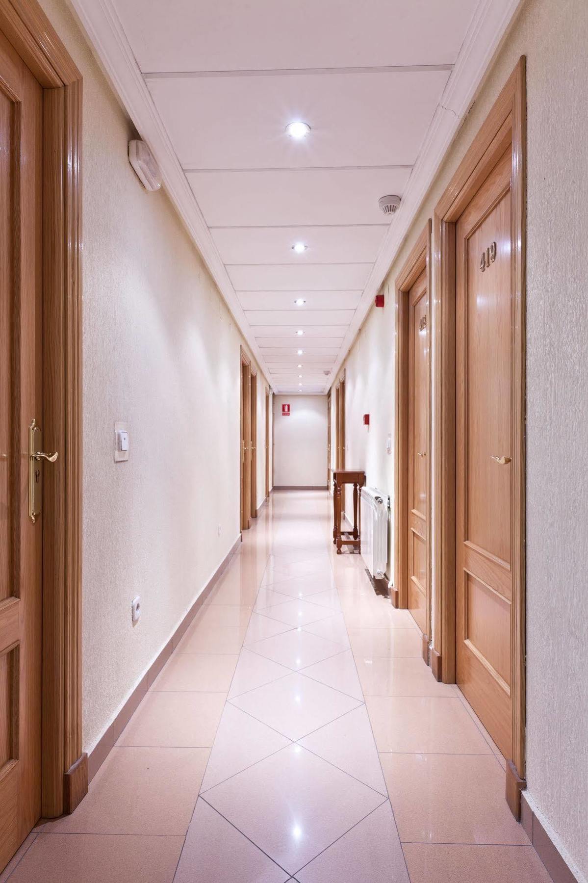 Hotel Victoria Valdemoro Exteriér fotografie